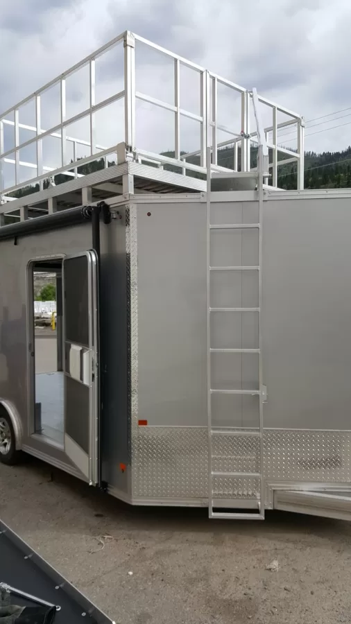TRAILER BUILD